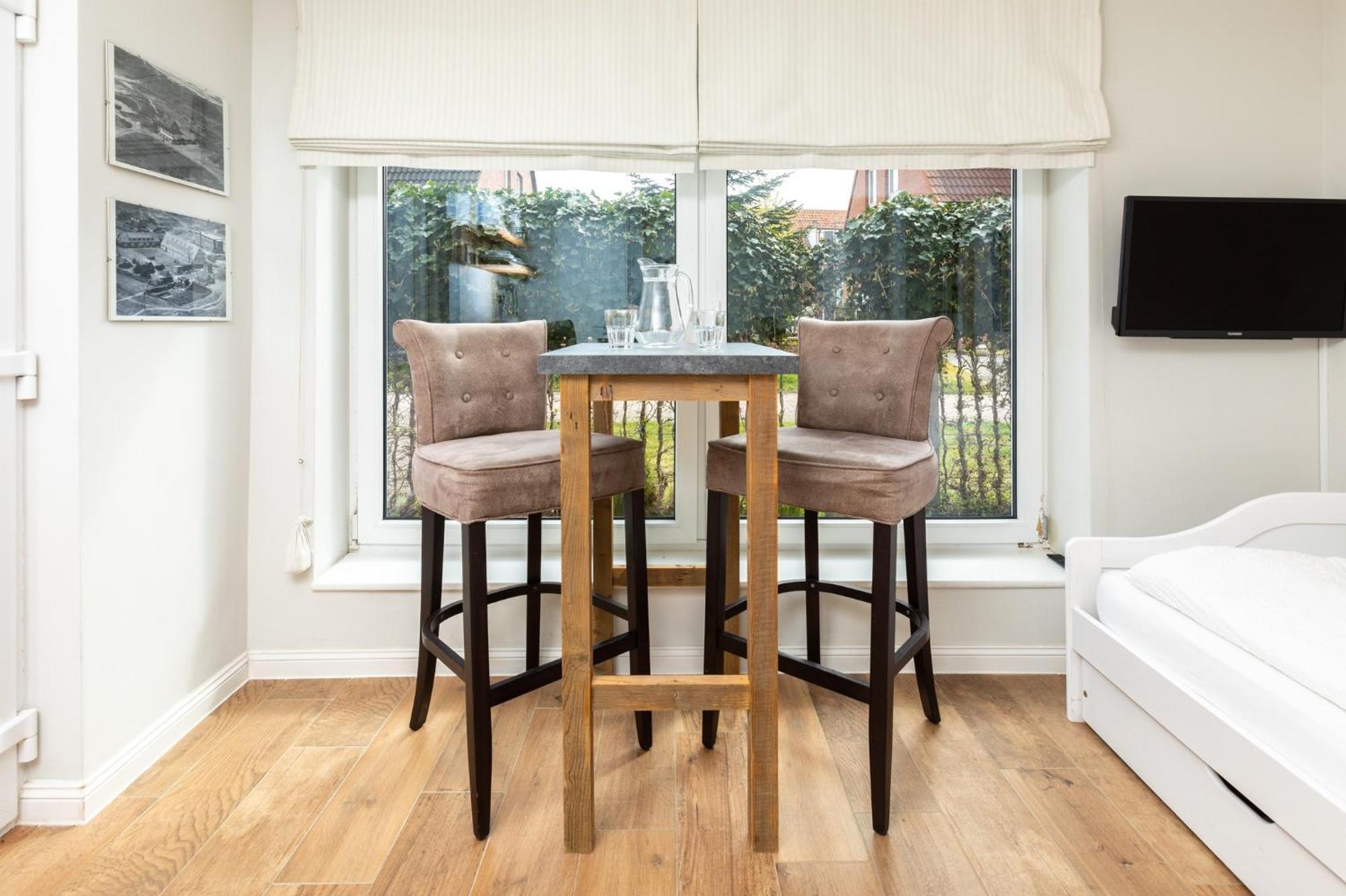 Haus Delft Argyra Apartment Джуист Екстериор снимка
